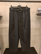 Pantalone con cintura