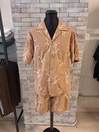 Coordinato in lino con ricamo