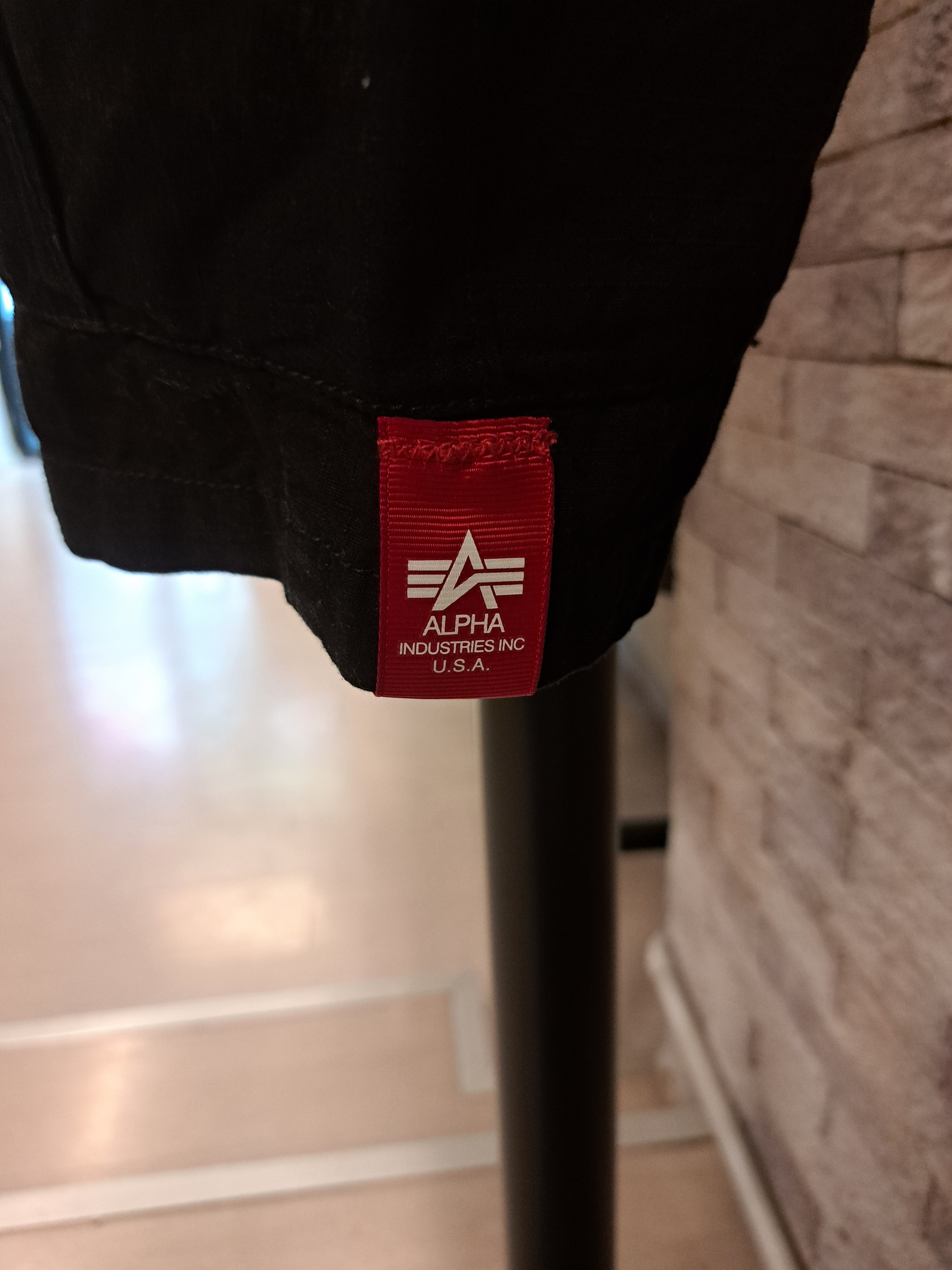 Cargo  Alpha industries